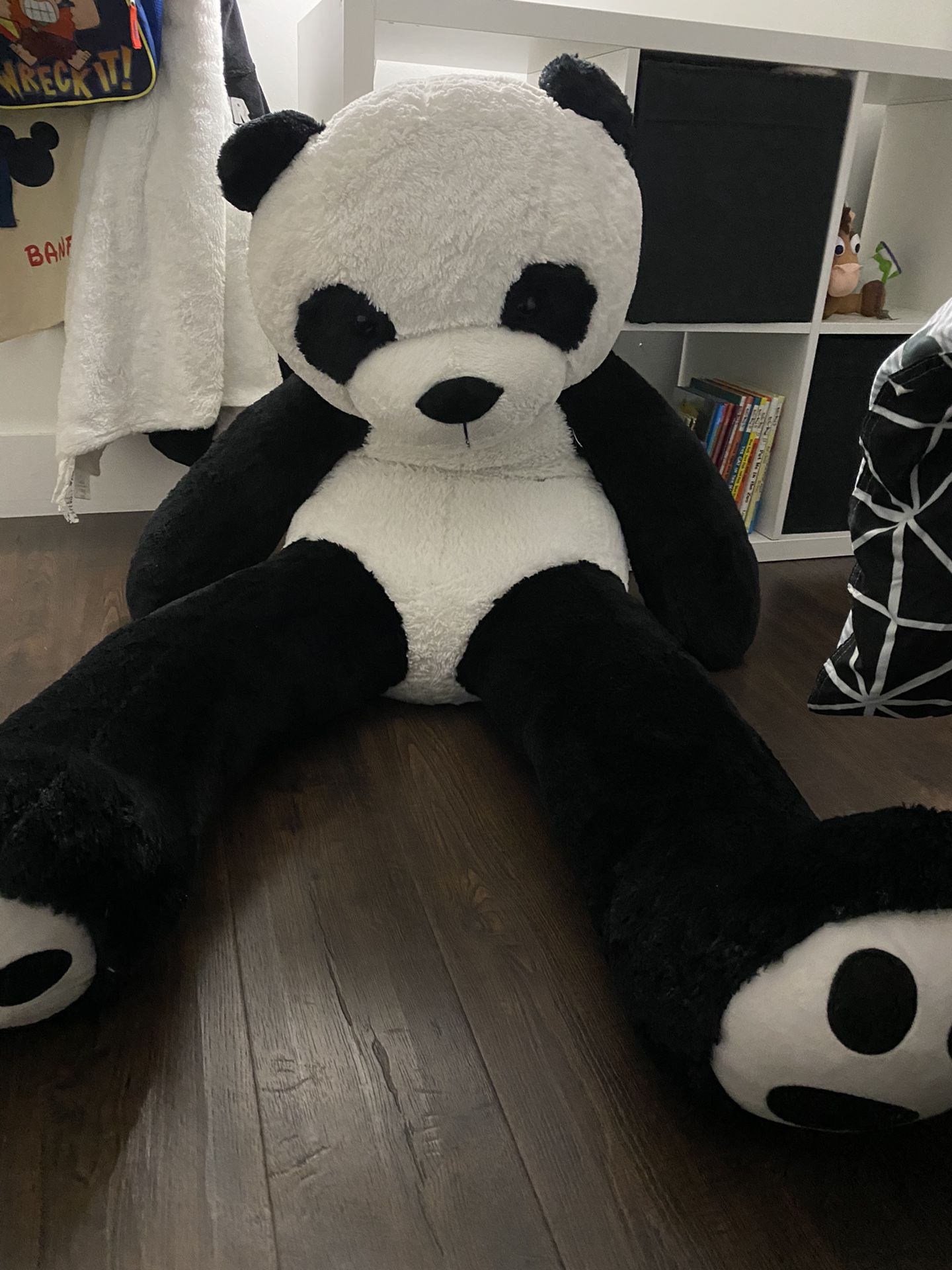 Giant Stuffed panda