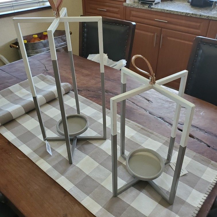 New Set Of 2 Metal Candle Holder