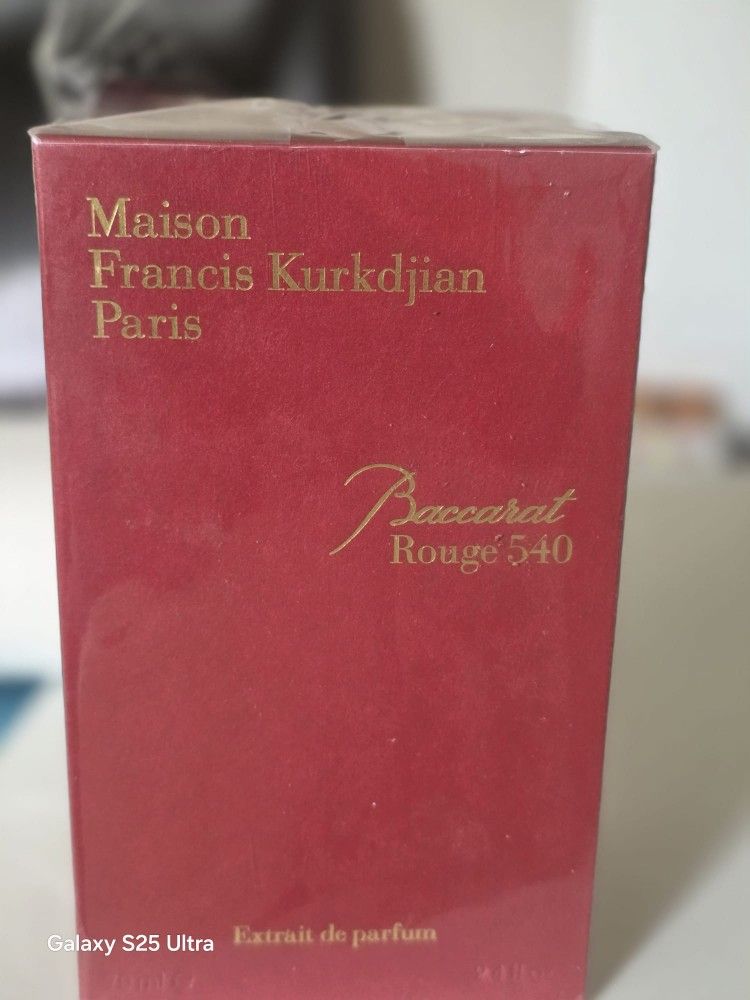 BARCARA ROUJE PERFUM