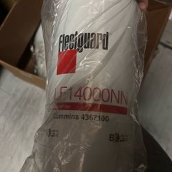 Fleet Guard Lube Filter