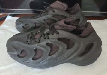 Adidas adiFOM Q Black Carbon Size 9 Pre-owned