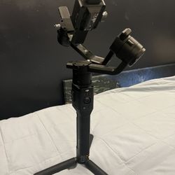 DJI Ronin S      Camera Gimbal 
