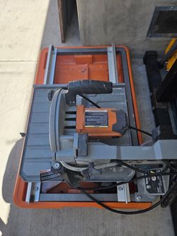 RIDGID Wet Tile Saw