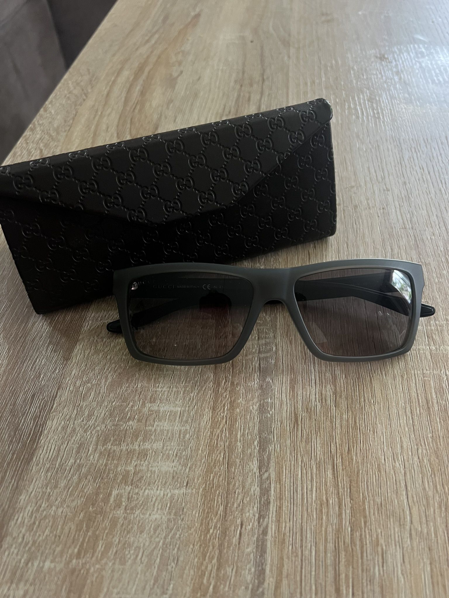 Men’s Gucci Sunglasses