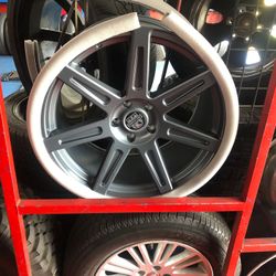 Ford mustang aftermarket 20” Rims