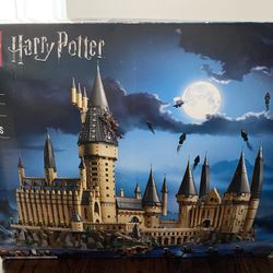 Harry Potter Hogwarts Castle LEGO
