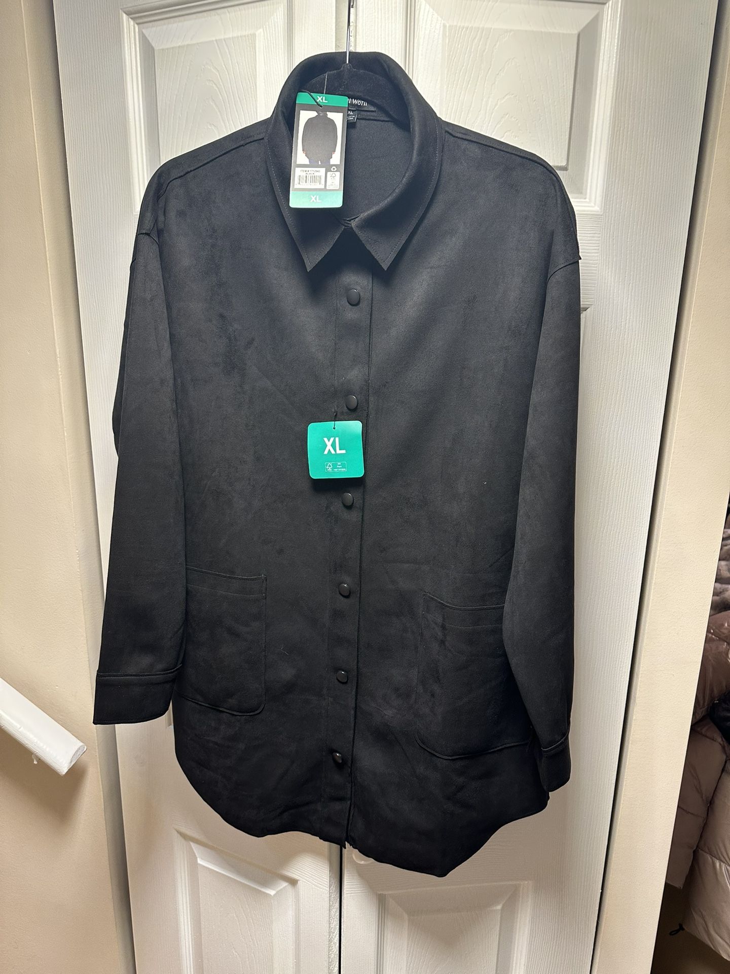 Brand New With Tags Women’s Jacket / PeaCoat / Windbreaker