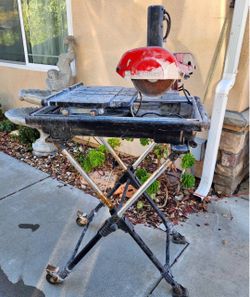 Husky Tile Saw with Stand