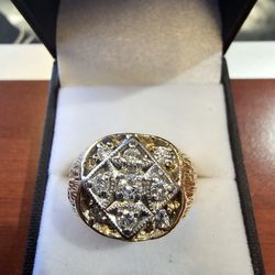 Unique Mens Gold And Diamond Ring