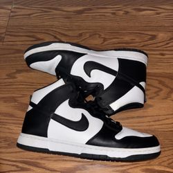 Nike Dunk High Panda Size 11