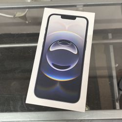 iPhone 16e