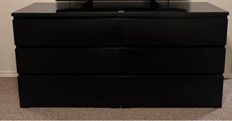 IKEA Black Malm 6 Drawer Dresser with Glass Top