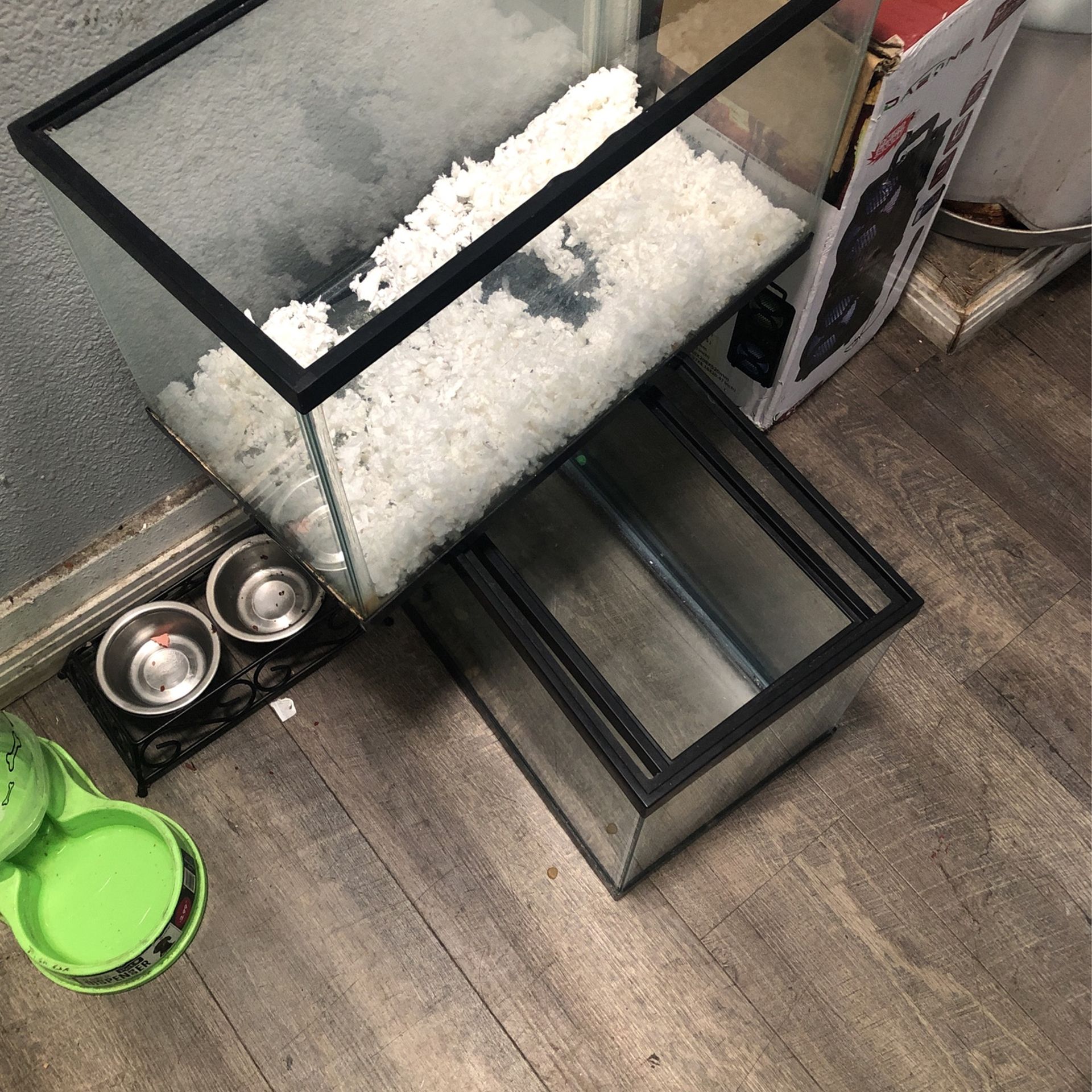 Fish Turtle Tank Good Condition
