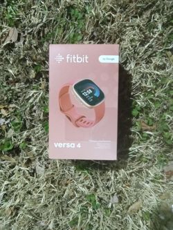 Fitbit Versa 4