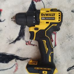 DeWalt 1/2" Cordless Drill Driver