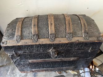 Hope chest