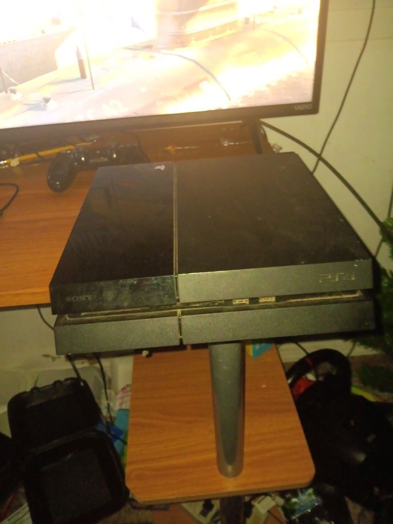 Ps4 And Ps4 Controller