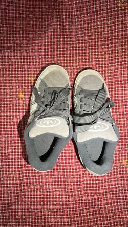 Adidas Low-Top Sneakers Gray Suede