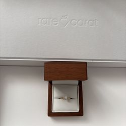 Size 7 0.94 kt Lab grown diamond ring with IGI certificate