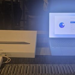 Samsung Galaxy Book4 Ultra 16" · Ultra 9 185H · RTX 4070 Laptop


32GB RAM · 1TB SSD
