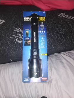 BRAUN FLASHLIGHT 13,000 LUMENS