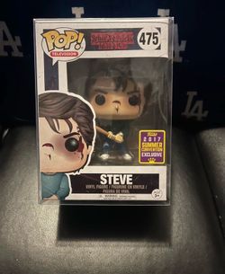 Funko Pop Stranger Things Steve 475 (2017 exclusive)