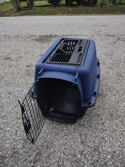 Jaula Plástica Para mascota Pequeña  Medidas 24 Largo 14:De Ancho 