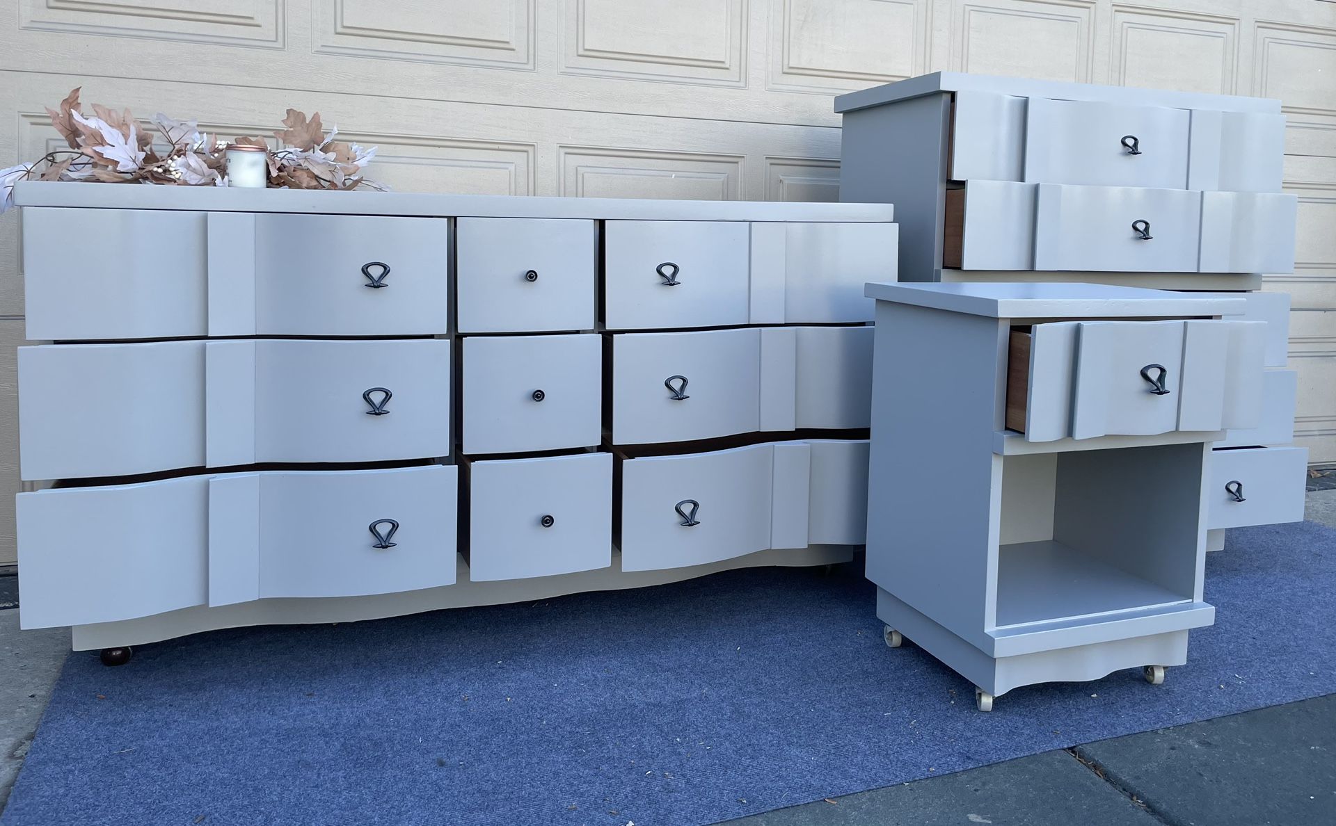 Fire 🔥 Sale 🥂Beautiful Grey Witz Mid Century 3Piece Bedroom Set