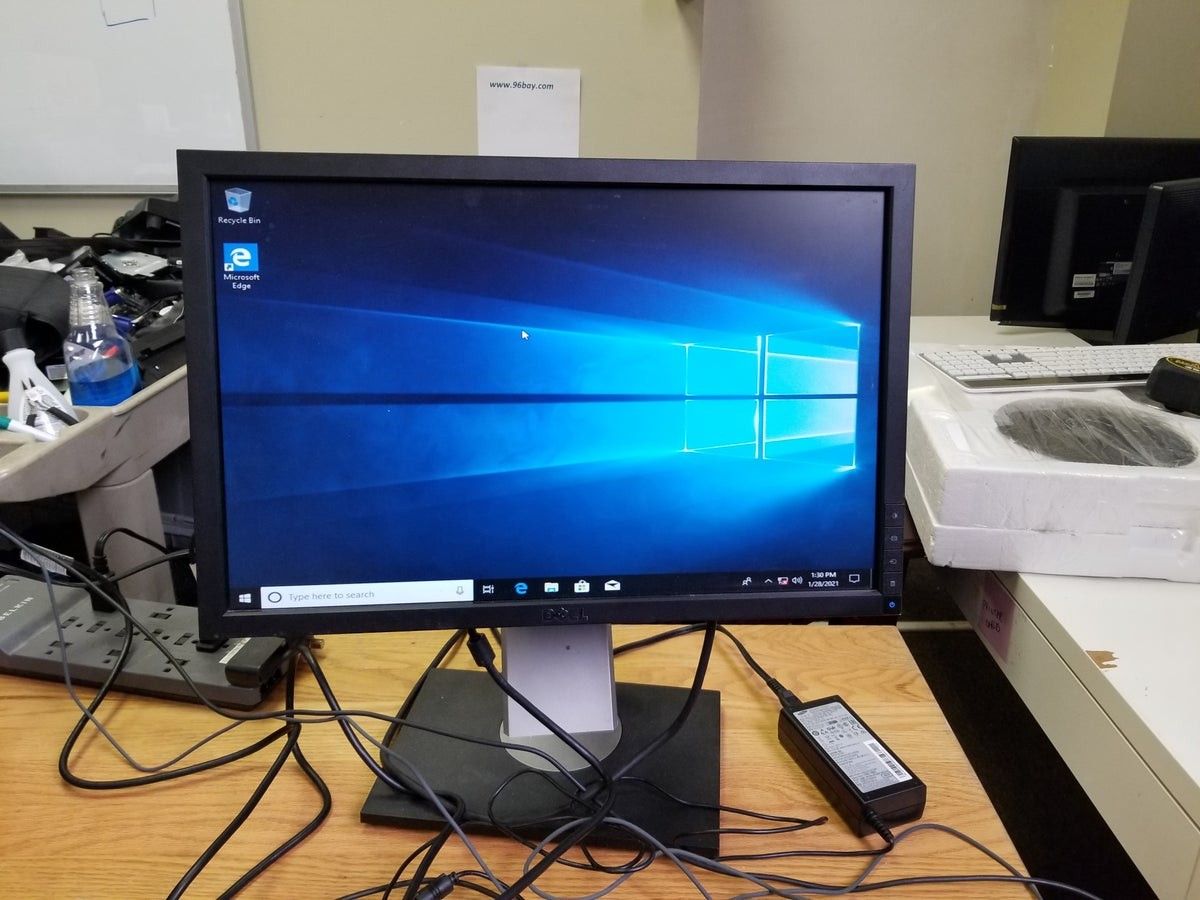 DELL 19" 1909WB MONITOR WITH DVI, AND VGA (INV. DM1013N)