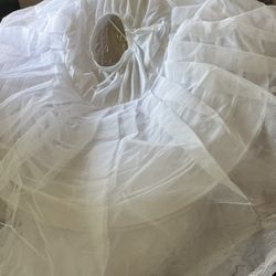 Se vende Crinolina  Buenas Condiciones Y Buena