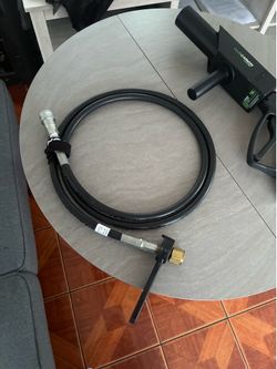 Handheld CO2 club cannon