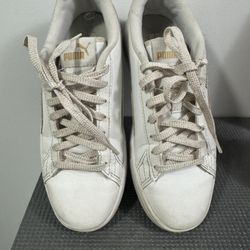 Girls Puma Sneakers Size 4.5