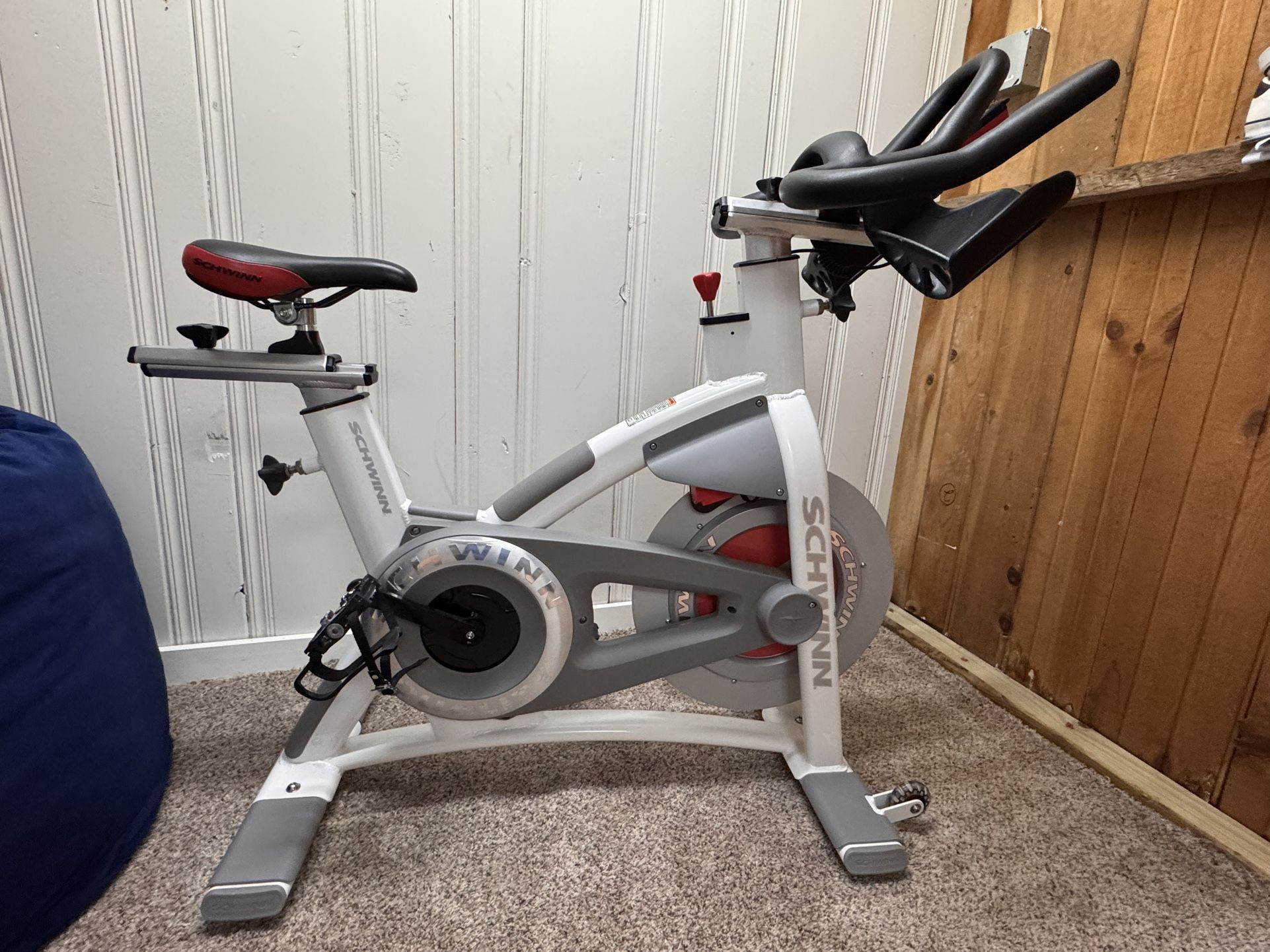 Spin Bike - High-end Schwinn AC Performance Plus With Electronic Console Accessory