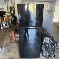 Semi-Mini Fridge - Great For Dorm Room Or Extra Storage In A Garage