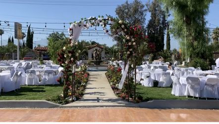 Patio Jardín Para Eventos / Salón De Fiestas