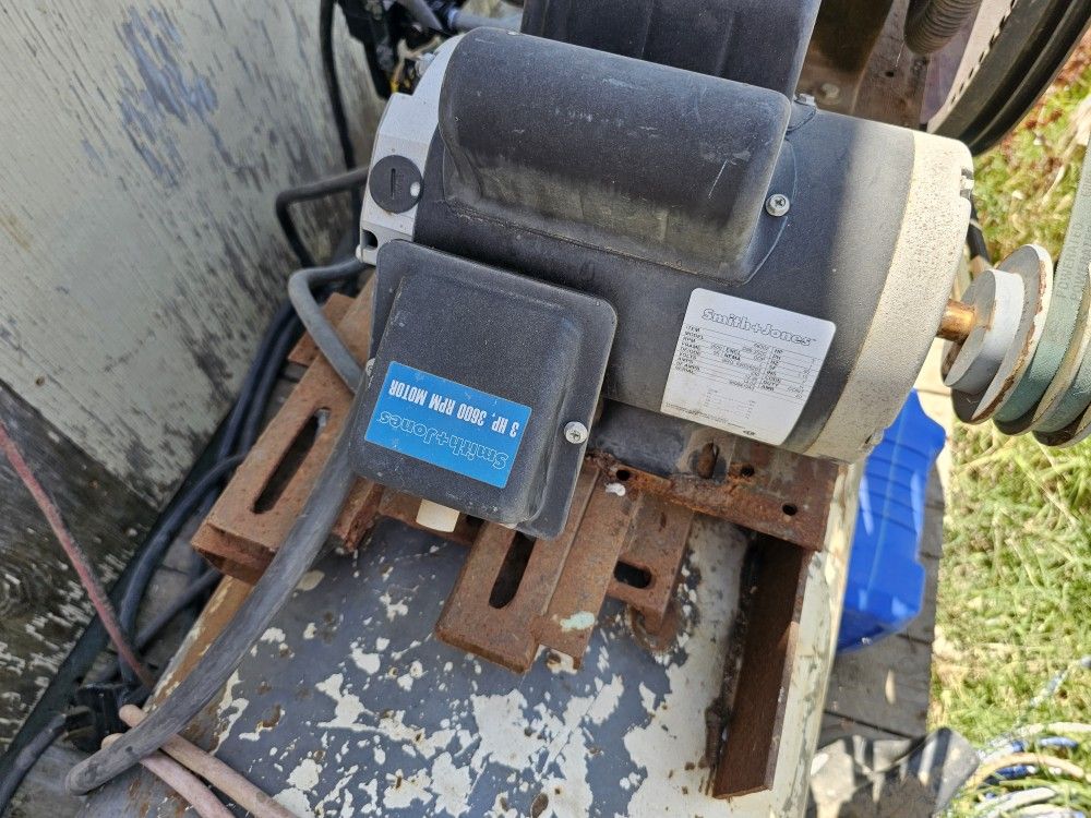 Air Compressor