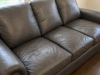 🔥 Luxury Gray Leather Couch – Nailhead Trim – OBO