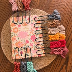 Macramé Paper Clip - Murrieta