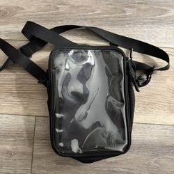 Small pin Display Crossbody Bag