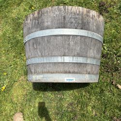 Half Wine Barrel