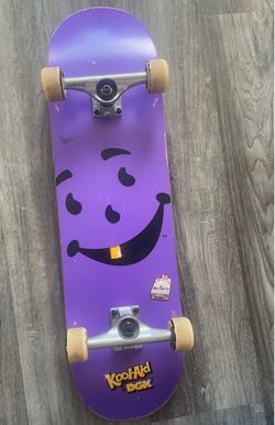 8.5 DGK skateboard