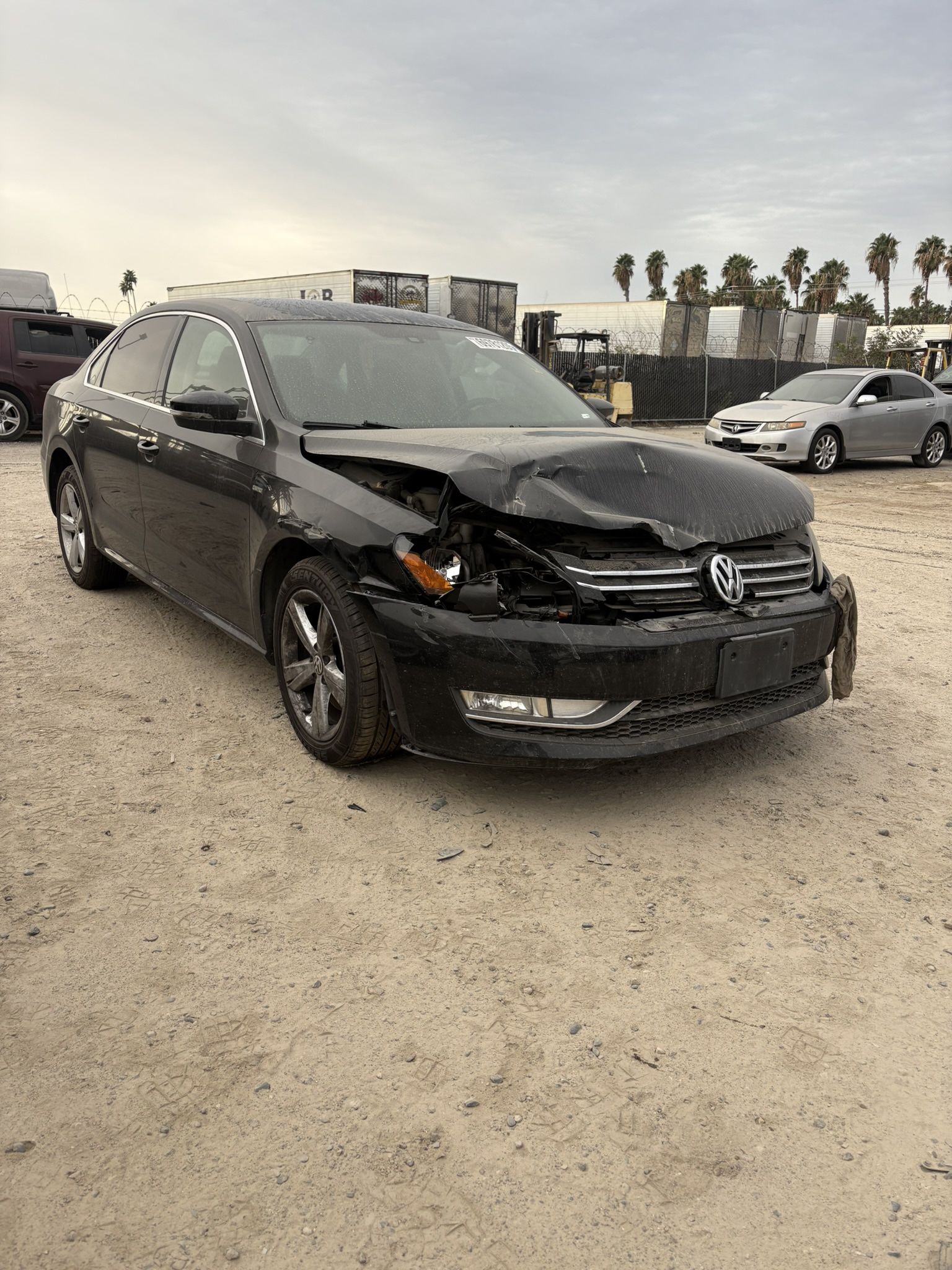 Auto Parts 2015 Volkswagen Passat
