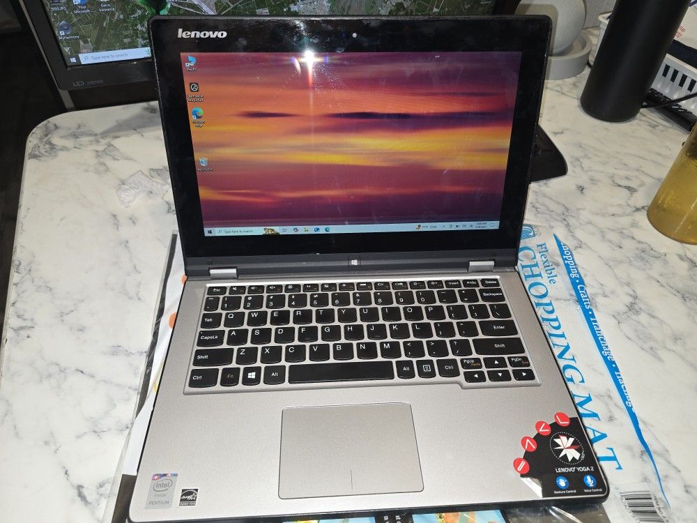 Lenovo YOGA 2 - Laptop