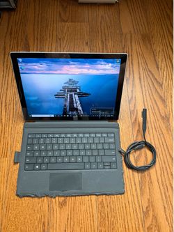 Microsoft surface pro 4  touchscreen with keyboard