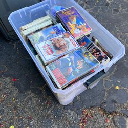 Cassette  vhs  cd dvd Lot