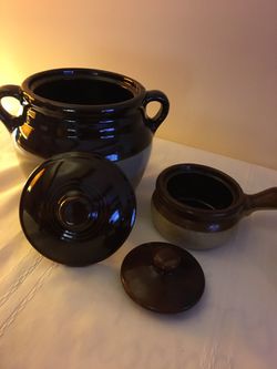 Ceramic bean pots with lids
