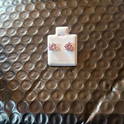 Push Back Pink Moissanite