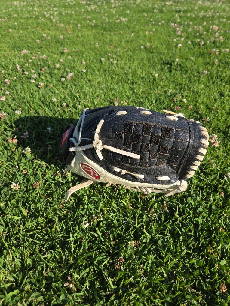 Rawlings 12" Softball Glove