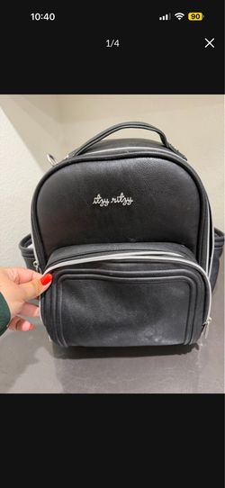 Itzy ritzy diaper bag