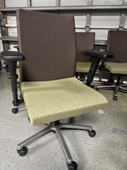 Adjustable Office Chair